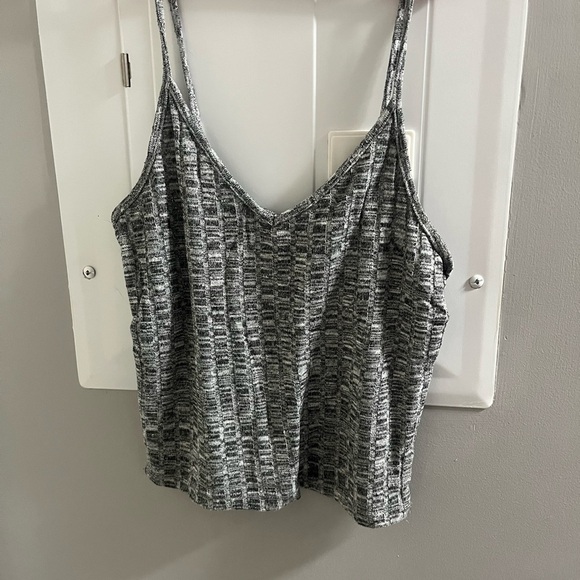 Silver Ribbed Crop Camisole with Shimmery Texture - Picture 1 of 2